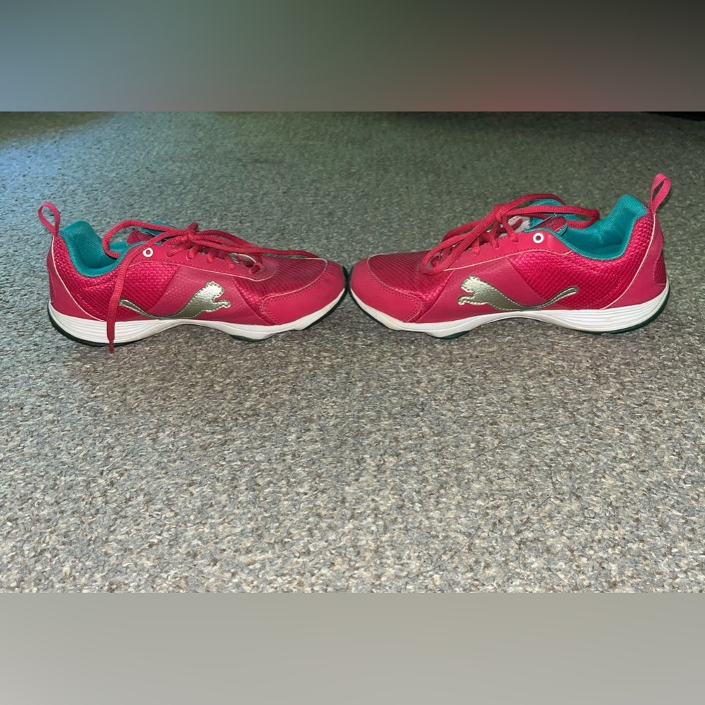 Puma Tennis Shoes